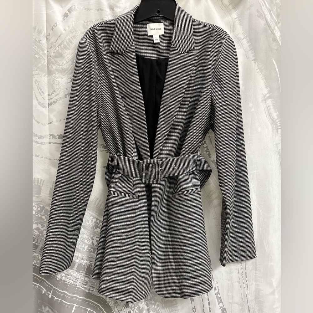 Nine West Black and White Houndstooth Blazer with sparkle